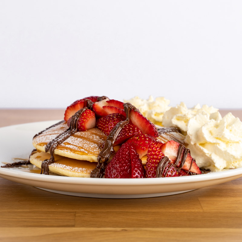 Strawberry & Ferrero Pancakes